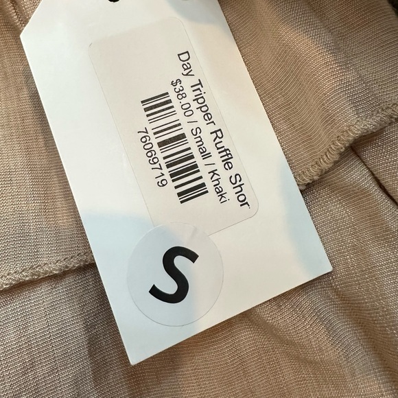 NEW Tan Ruffled Skort - Picture 4 of 4